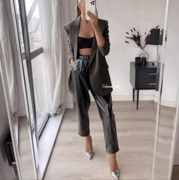 NEW ZARA Black Faux Leather The Weekend Jogger Drawstring Pants Size XS - Picture 1 of 11